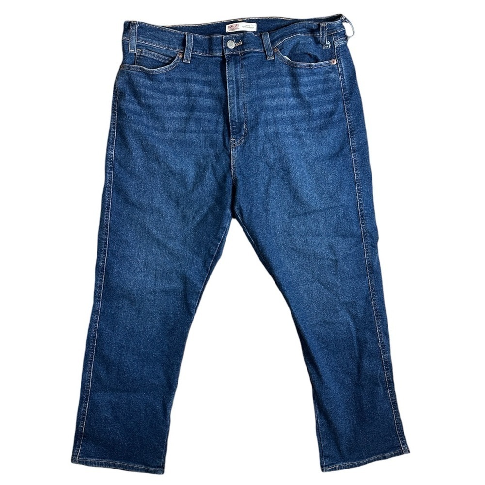 Signature Levi Strauss High-Rise Straight Jeans 20